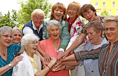 2 Zeitungsauschnitte